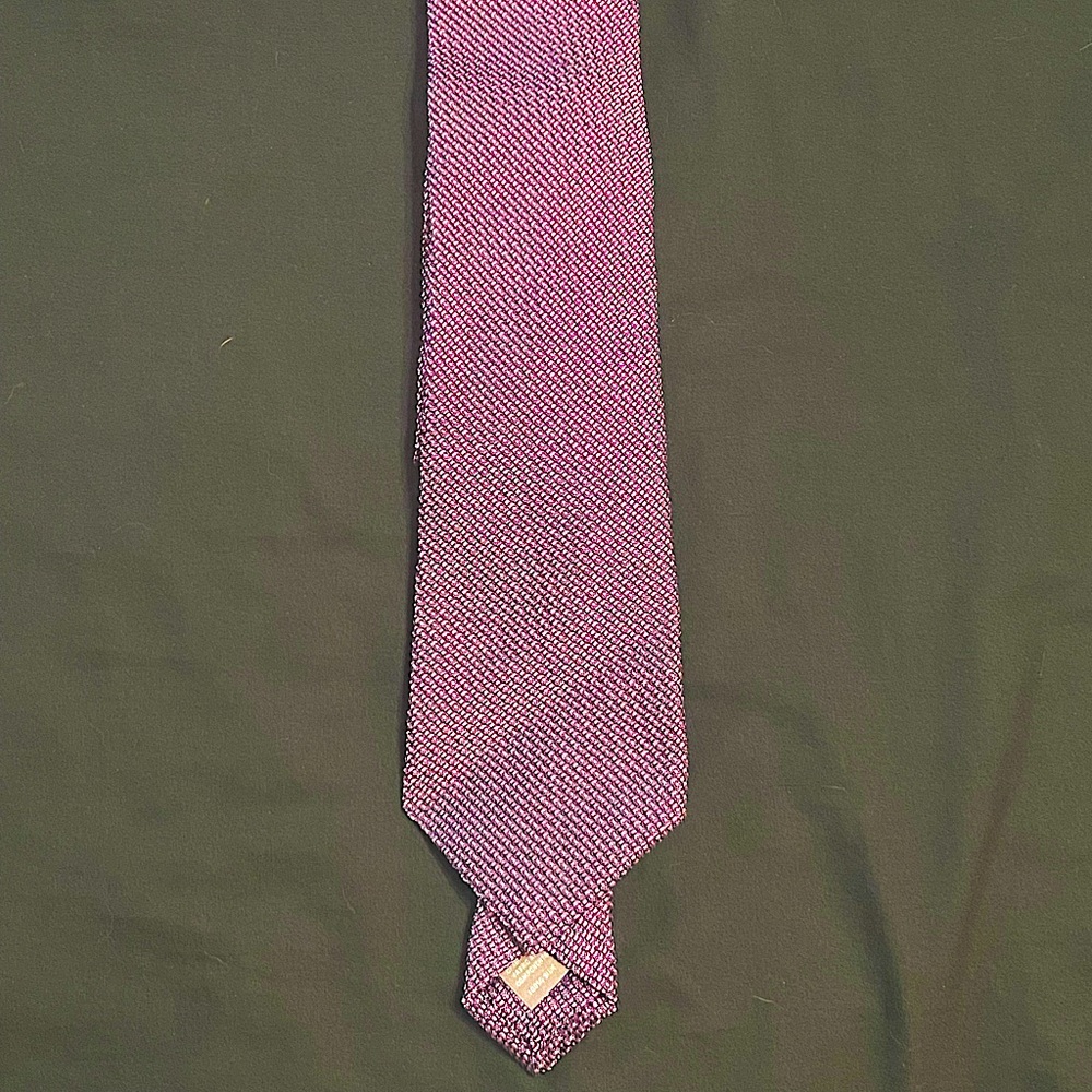 A Danial Cremieux Tie made with imported fabric